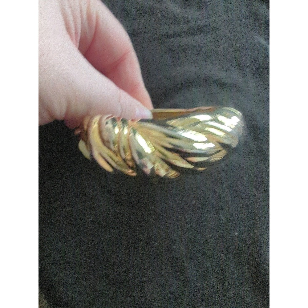 Antique Vintage Style Chunky Hinge Gold Toned‎ Bracelet